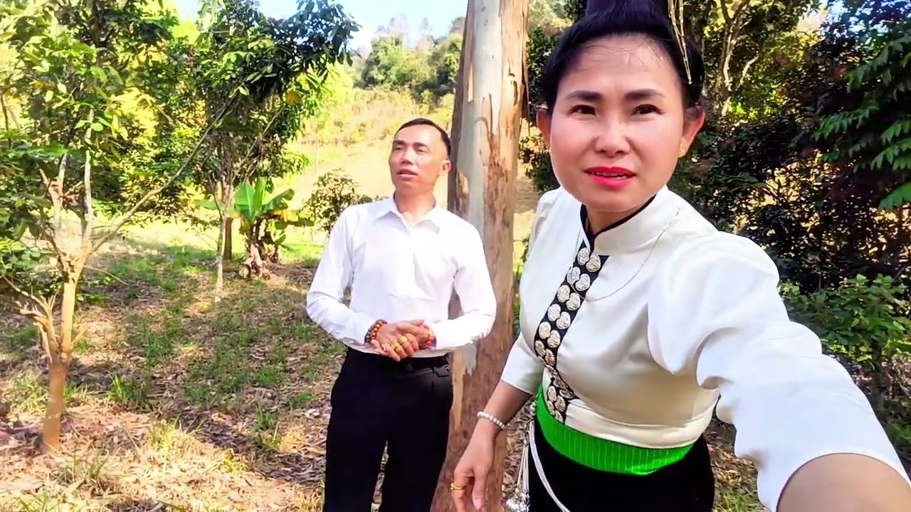 Hoa lá đc gặp nghệ nhân mới hát rất hay pi nọng ơi 