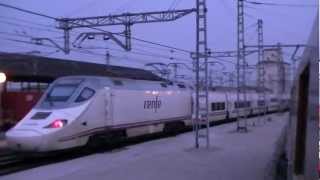 Renfe 130 por la estación de Casetas