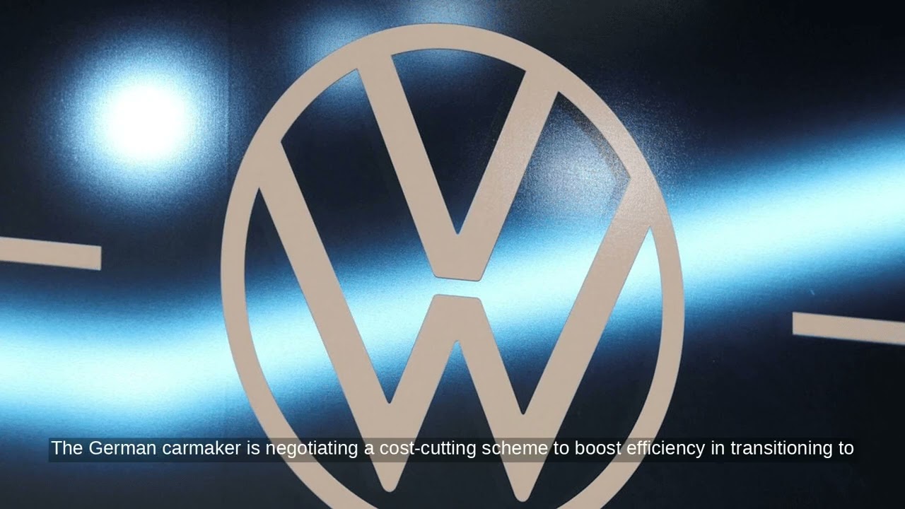 Volkswagen signals staff reductions at union meeting - Spiegel