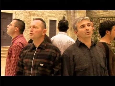 Guarda Neno Belan i Klapa More - Galeb su YouTube