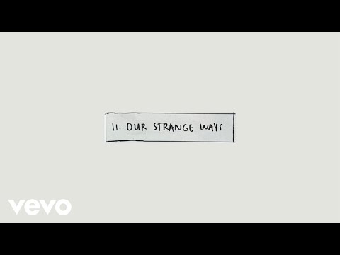 Lizzy McAlpine - Our strange ways (Lyric Video)