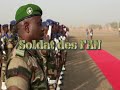 Soldat de fans niger