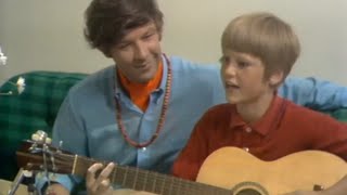 Ted Gärdestad i 'Regniga Dagen' 1969 - (Pricken)