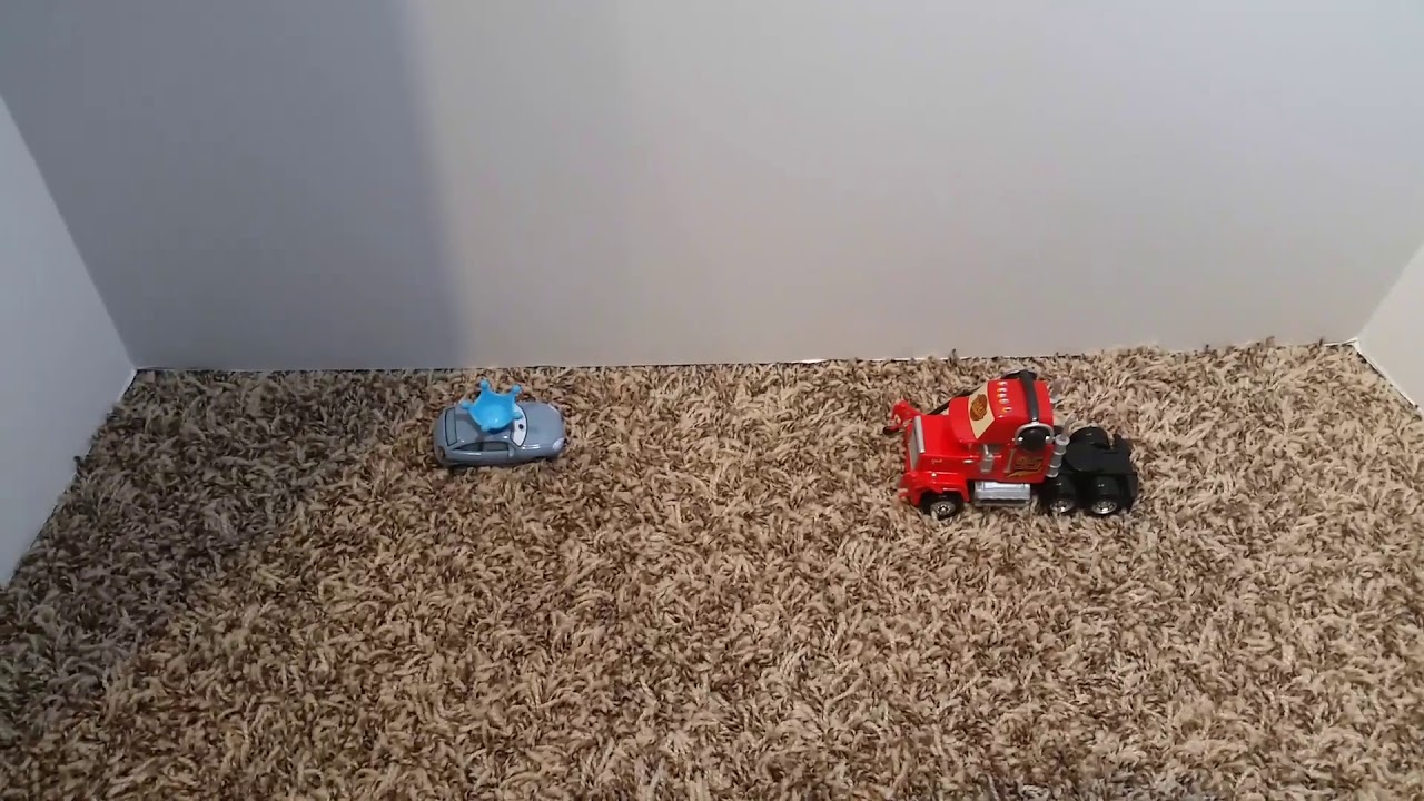 Pit crew member Mack and Darla Vanderson review