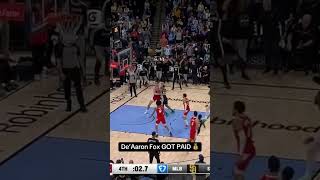 De'Aaron Fox agreed to a four-year, $229 million contract extension with the Spurs 👏