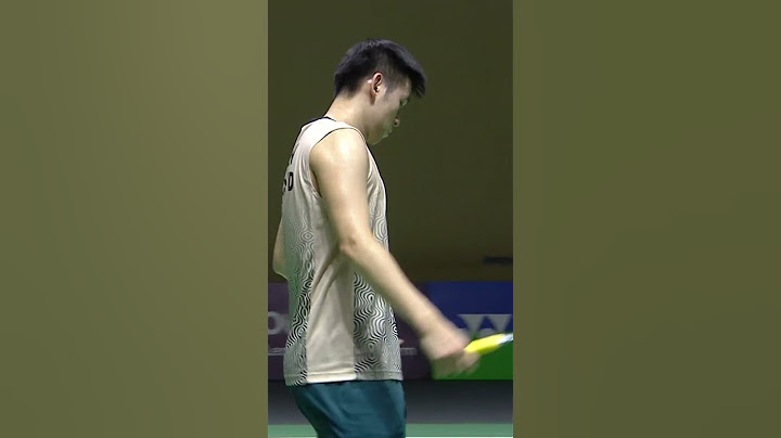 Kunlavut Vitidsarn gets a thumbs up from a stunned Lee Zii Jia! #shorts #badminton #BWF