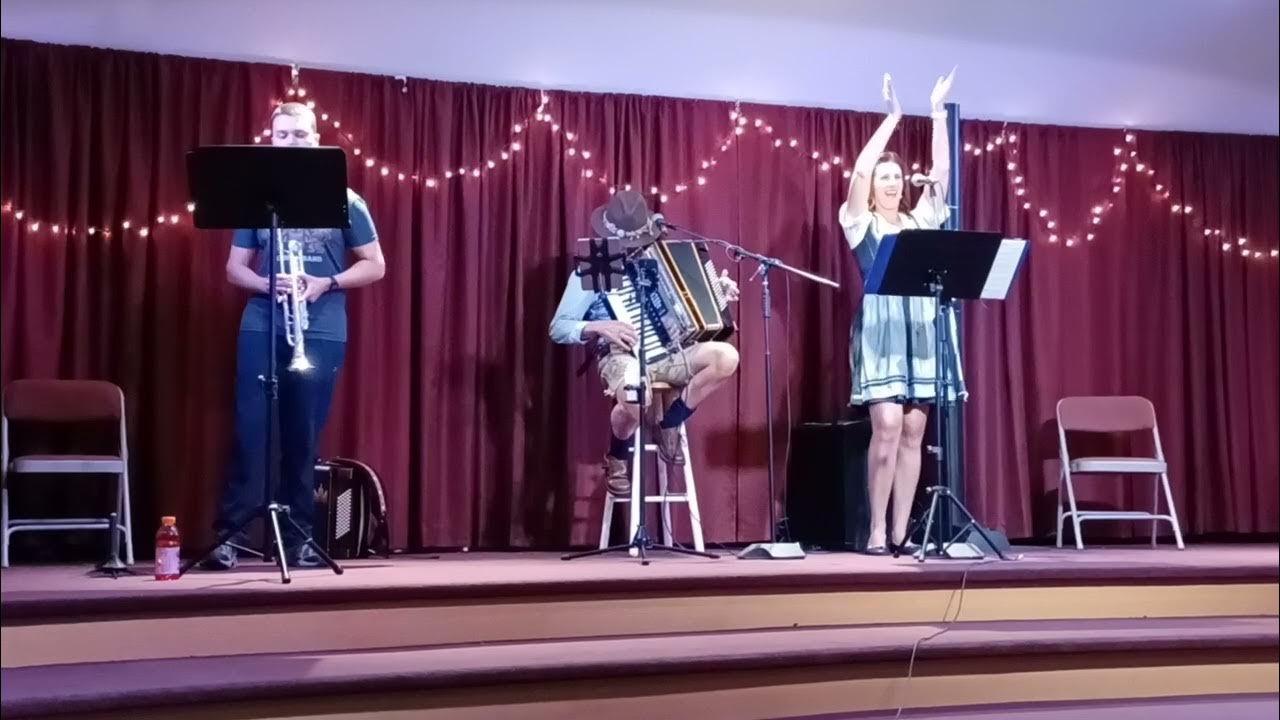 In Heaven There is No Beer / Beer Barrel Polka medley In Heaven There is No Beer / Beer Barrel Polka medley