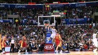 Blake Griffin Rises Up for the One-Handed Oop