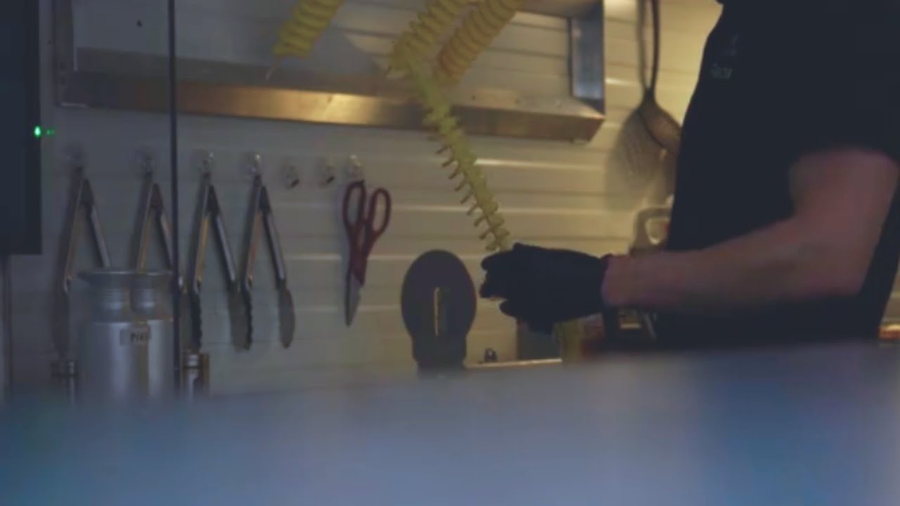 NON-STOP Twister Potato or Tornado Potato - Streetfood Madness