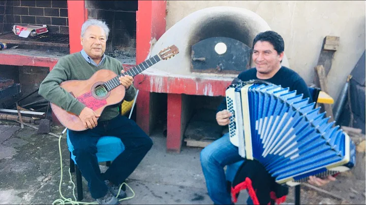 C H A M A M    Luch Barrientos y Hernan Almaraz en...