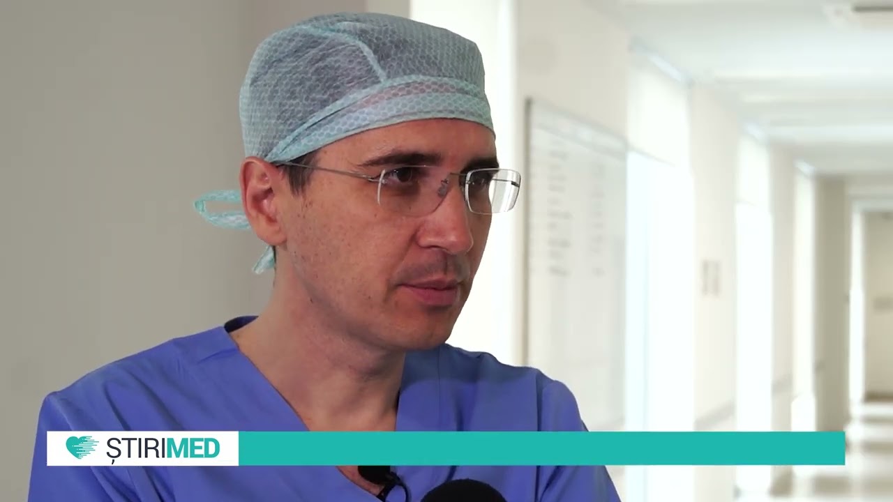 Operație cu Robotul Da Vinci XI, realizată de prof. dr. Nicolae Crișan, Spitalul Regina Maria Cluj