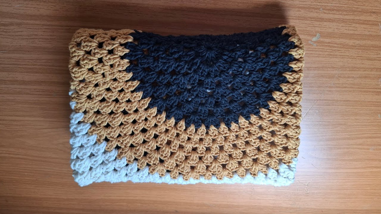 Tapetao de  quarto crochê 