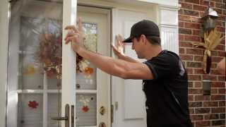 Aaron surprises Maggie