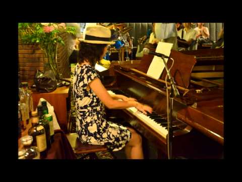 I'm in a mood for love　歌　大竹　勝（holoholom)