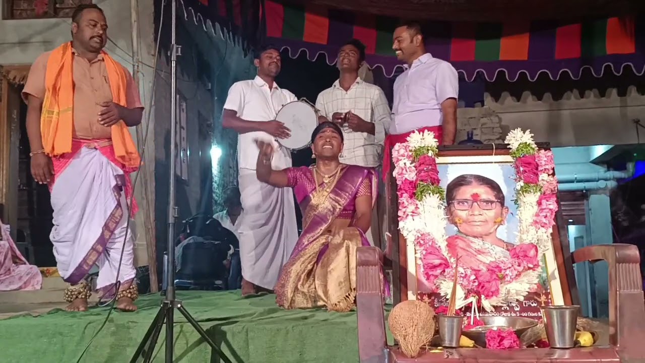 ఎర్ర గొల్ల శ్రీదేవి గిల్లోళ్ల పీఠికం 9989533106