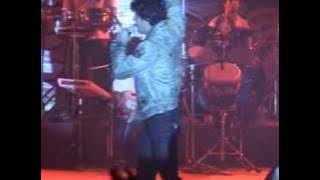 Sonu nigam desh hai veer jawaanon ka live Alcheringa 09