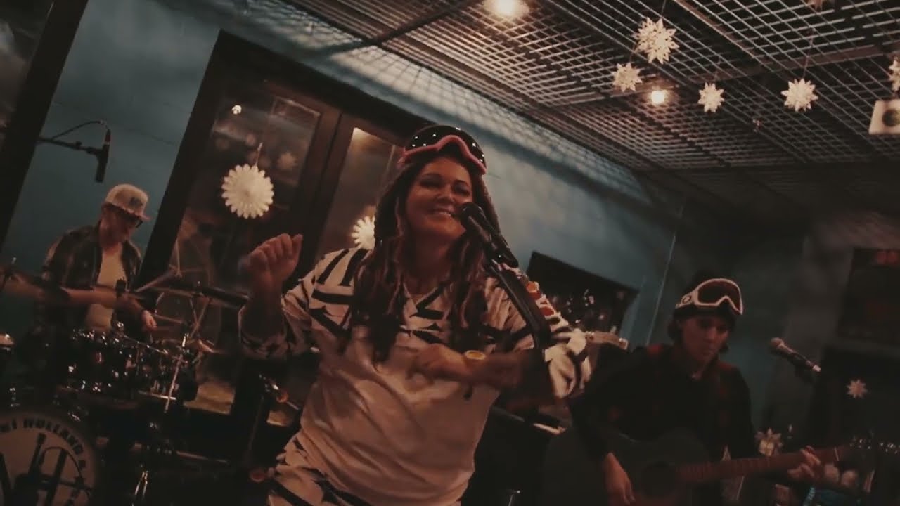 Nikki Holland & The Dirty Elizabeths at Ferndale Project