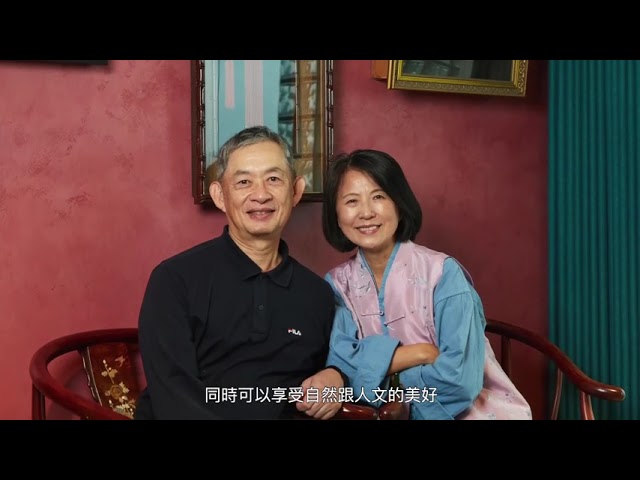 賦暘設計 - 《#河岸宅‧新成屋設計x#退休宅》賦暘設計團隊替從事教職的屋主夫妻，規劃臨河岸、40坪室內空間，以新東方風格打造退休景觀宅。

屋主夫妻醉心於中國山水墨畫、書法字跡，希冀未來生活空間，跳脫制式格局，能將東方特有的文人風雅、筆墨儒情一一帶入&hellip;廳區設計上摒除TV元素，改以書牆、中式桌几以及中式明堂&ldquo;上圓下方&rdquo;的主軸，安排動線機能、人文詩性&hellip;

#賦暘室內設計 #設計公司 #室內設計 #老屋翻新 #預售