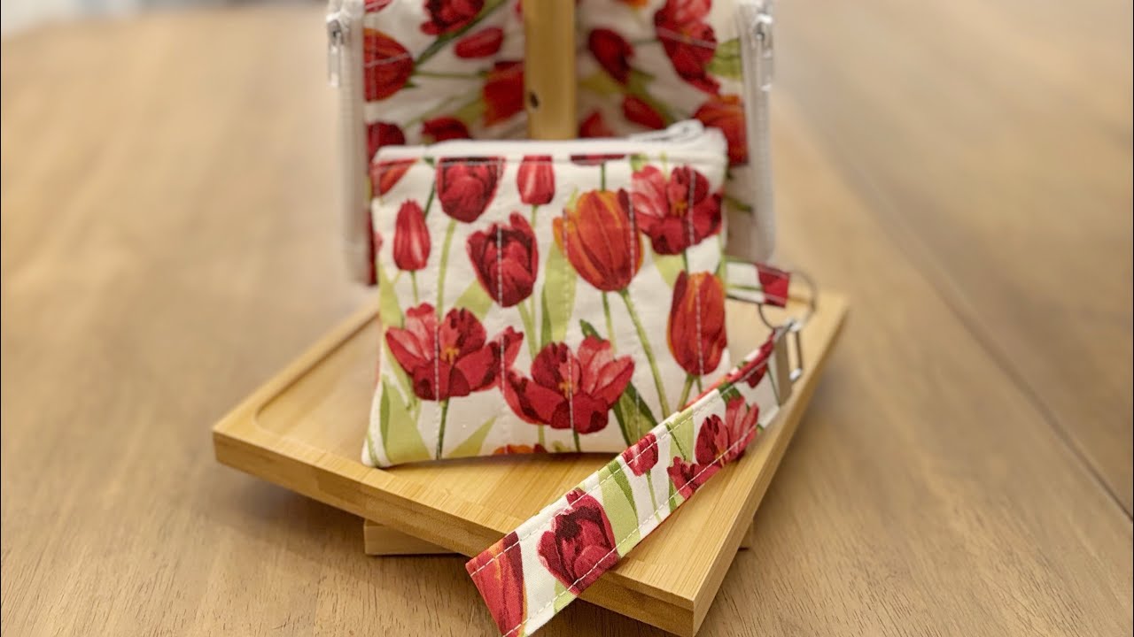 Zipper wallet comes to life.Do ItMusician: @iksonmusic