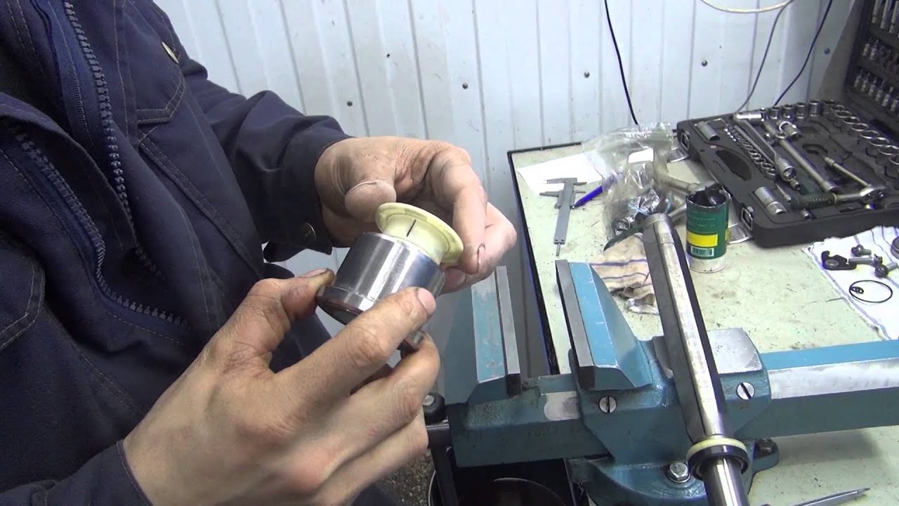 Как поменять сальники на рулевой рейки мерседес 210 - 95 фото