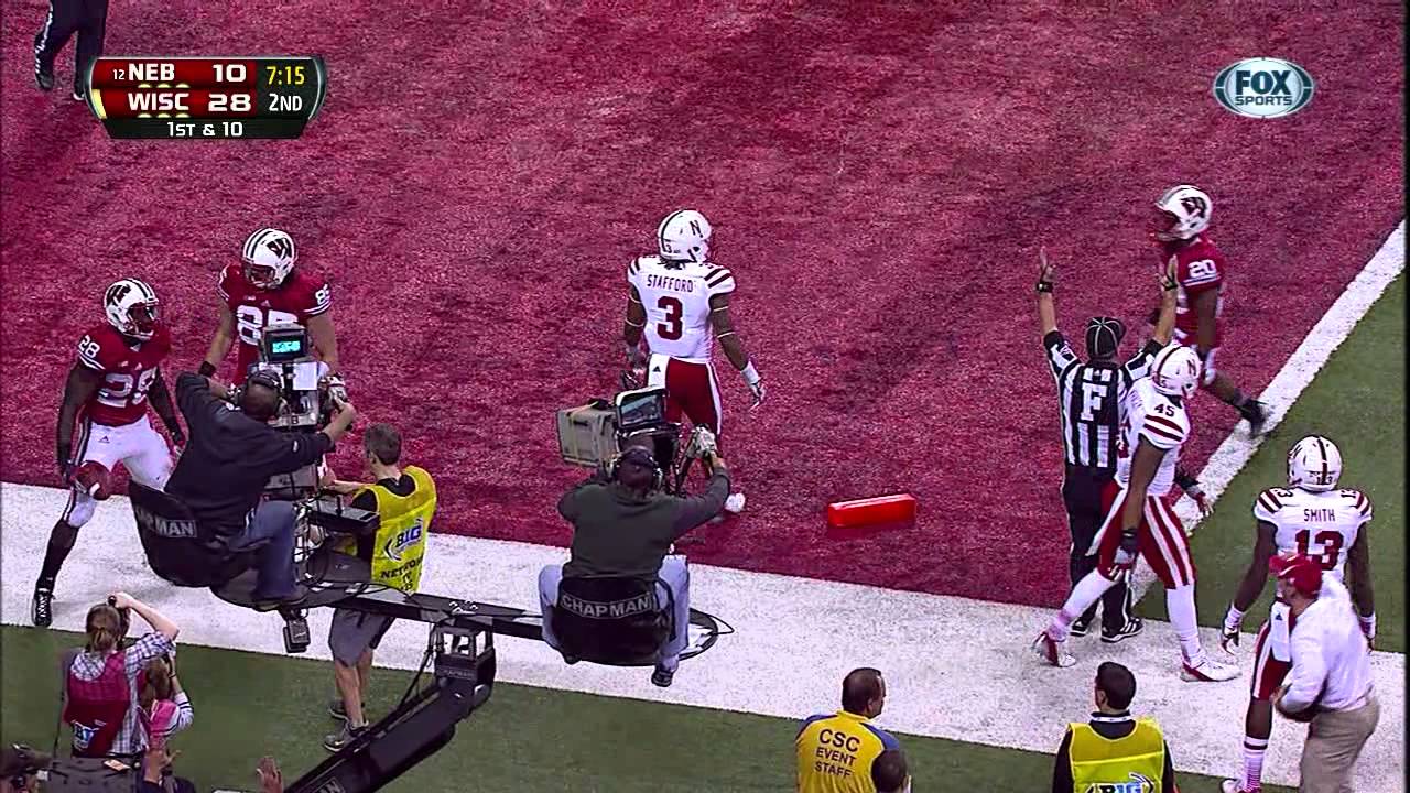 Montee Ball Diving Touchdown