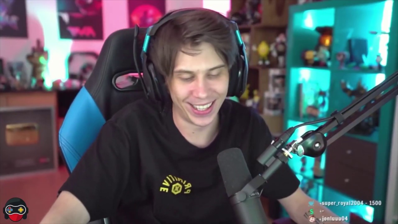 RUBIUS reacciona a los momentos EPIC del TORNEO DE FORNITE - YouTube