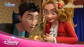 Wicked World - Options Are Shrinking Official Disney Channel Africa