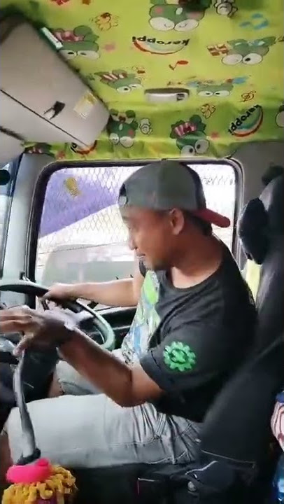 Vidio lucu seorang supir kata sindiran untuk wanita ...