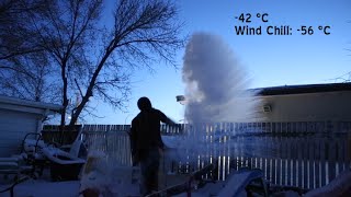 Throwing a cup of coffee over the fence in -42 °C