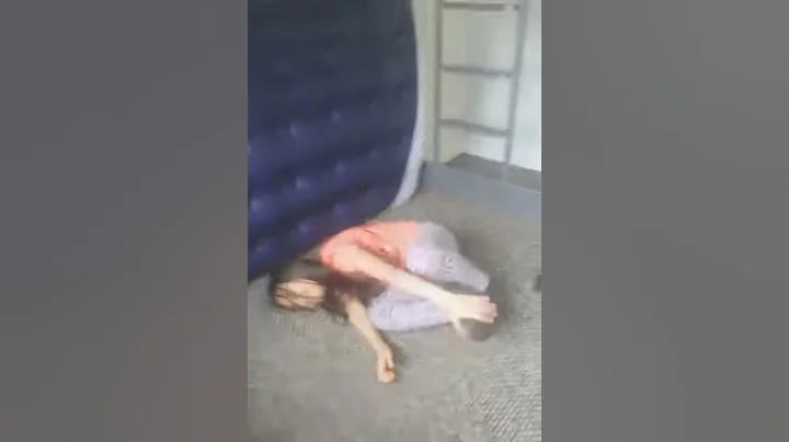 Funny video with Julia Kozlowski