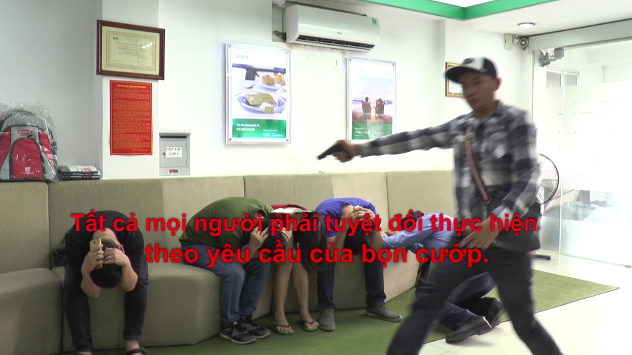 HUAN LUYEN PHONG CHONG CUOP NGAN HANG