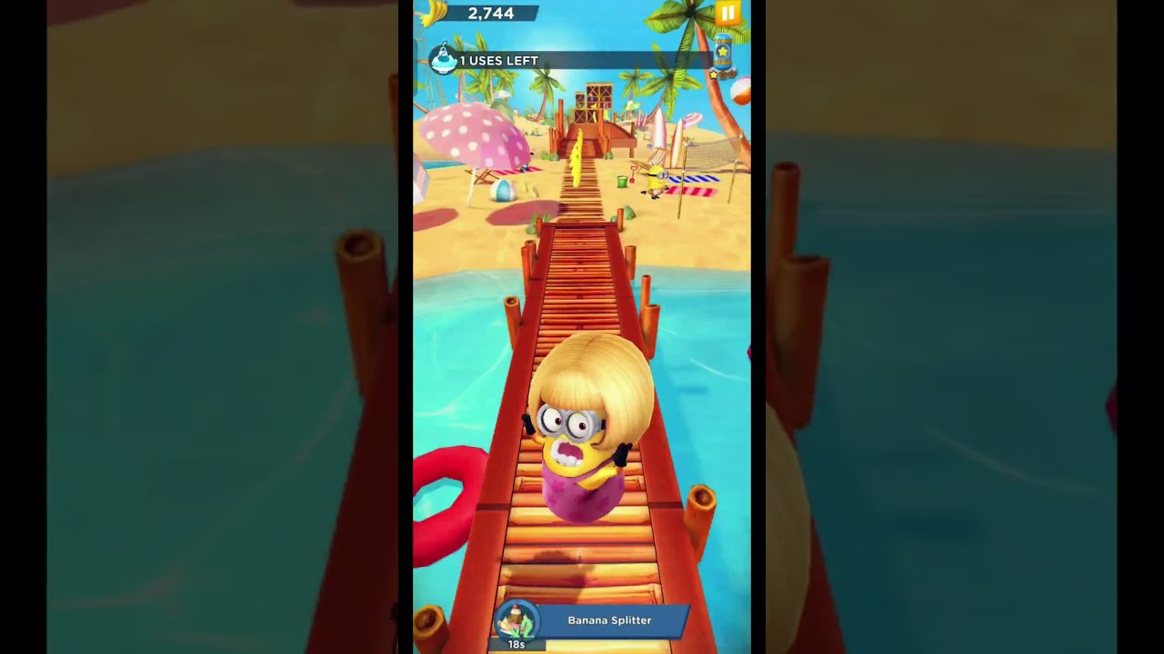 Mom Minion Funny Fail at Minion Beach 