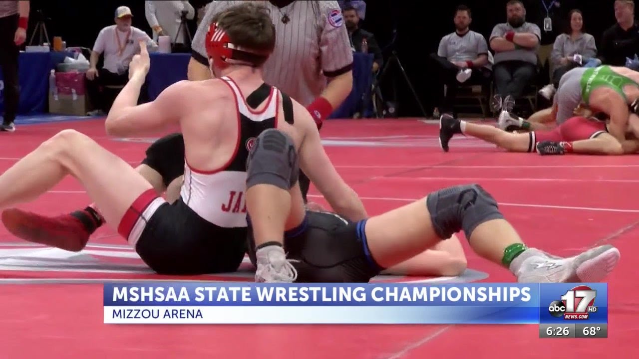 Hickman and Helias dominate day three of the MSHSAA state wrestling tournament