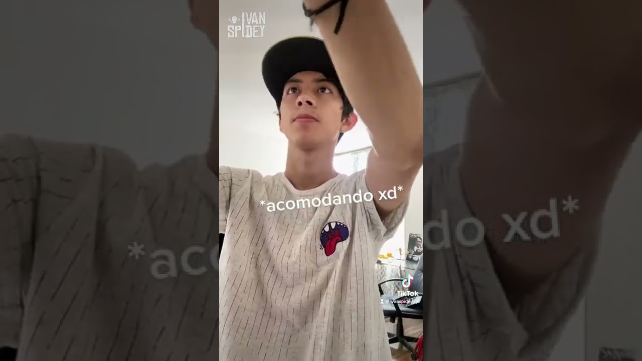 ¡ACOMODANDO MIS HOT TOYS!🔥 - IVANSPIDEY #shorts