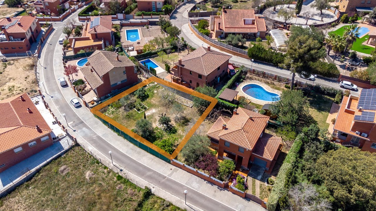EL CATLLAR - ¡Para los amantes de la vida rural! Parcela en terreno urbanizable en entorno bucólico
