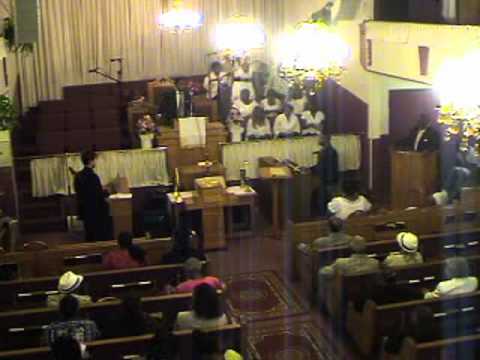 Rev. Reggie Bachus and Mt. Ollie Baptist Church Pr...