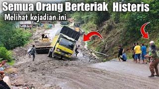 Semua Org Berteriak Histeris ❗Truck Mundur Nyaris Terbalik Di Batu Jomba