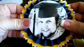 Graduation Photo Button.wmv