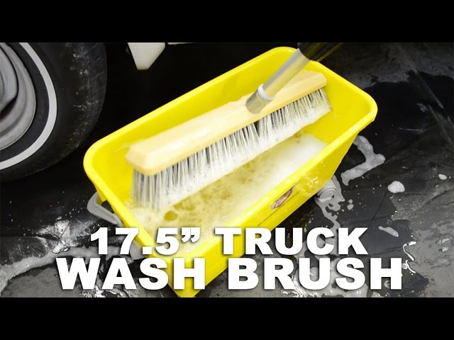 TRUCK WASH BRUSH