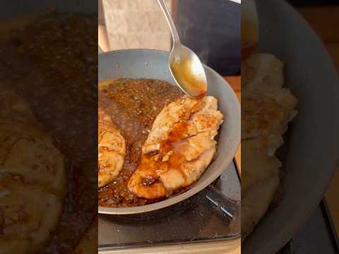 Tastymane Easy Recipesのレシピ: トリセックスハニーガーリックバターチキン - 外食より美味しい柔らかい鶏むね肉