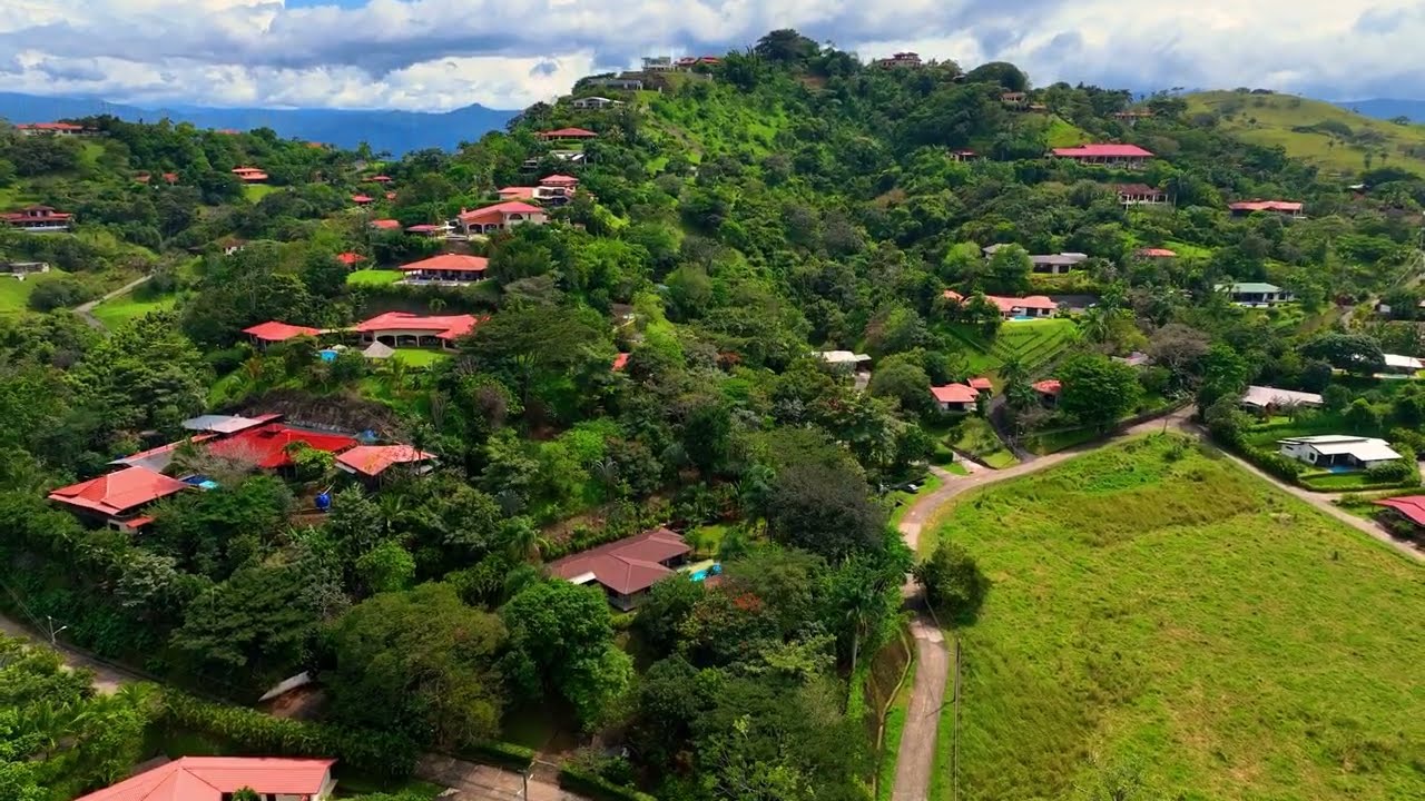 Roca Verde Drone Tour — The Jewel of Atenas, Costa Rica
