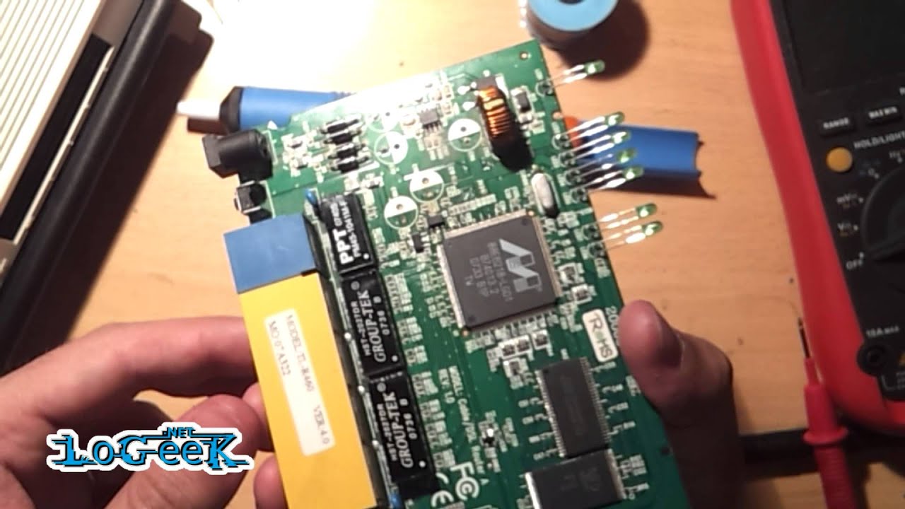 Cómo REPARAR un ROUTER - CAPACITORES DAÑADOS - Fix a ROUTER with BAD CAPACITORS - www.logeek.net