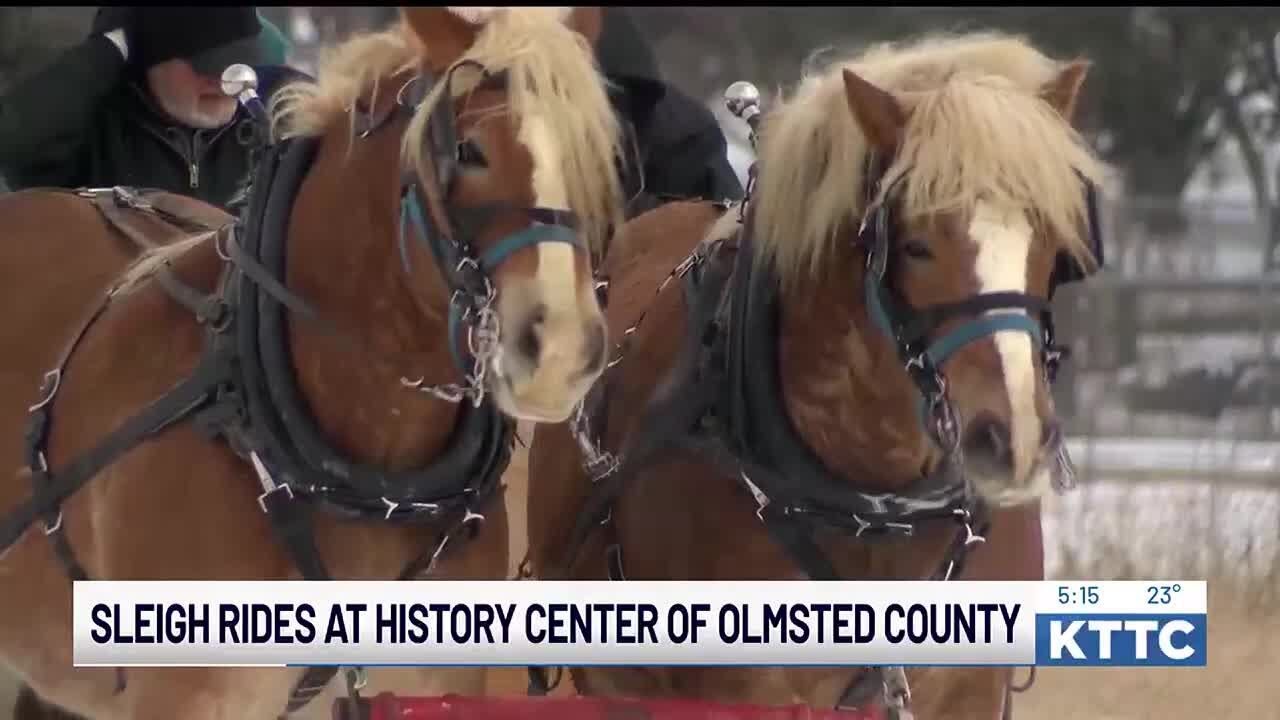 Dozens brave the cold for winter sleigh rides in Rochester - YouTube