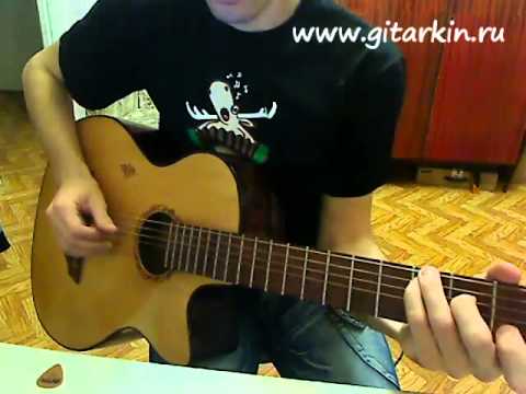 Электрогитара в руках. Хобби гитара. Гитара для новичков уроки. Перебор бас 3231323. Прием игры на гитаре 5.