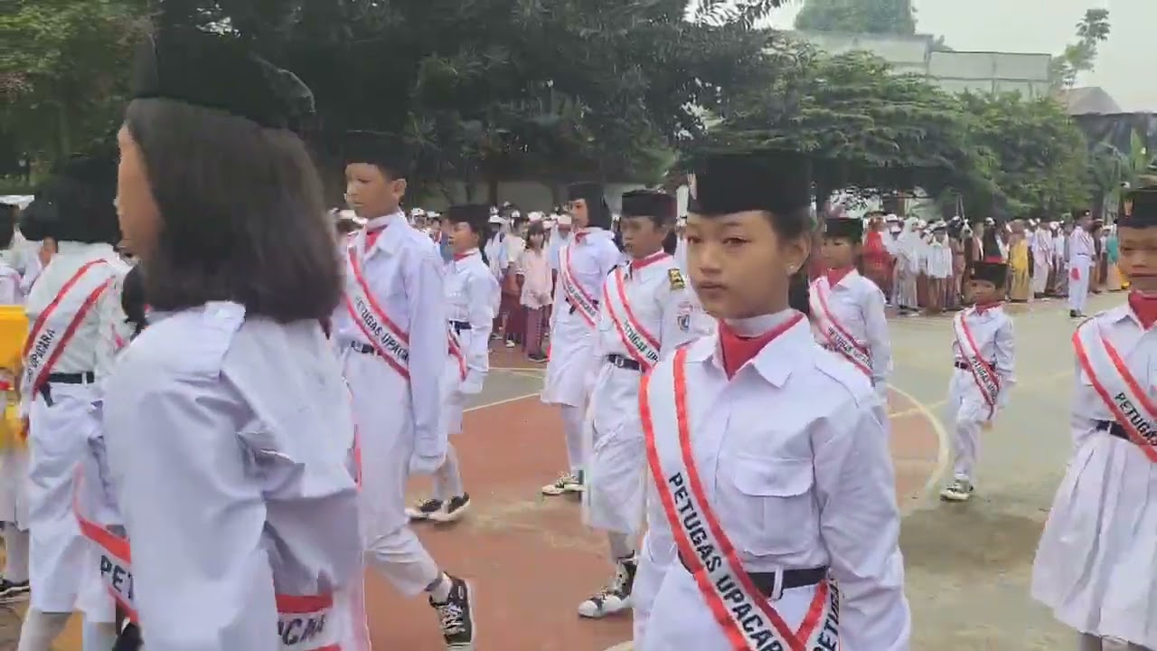 tiap tiap Banjar dua kali belok kanan