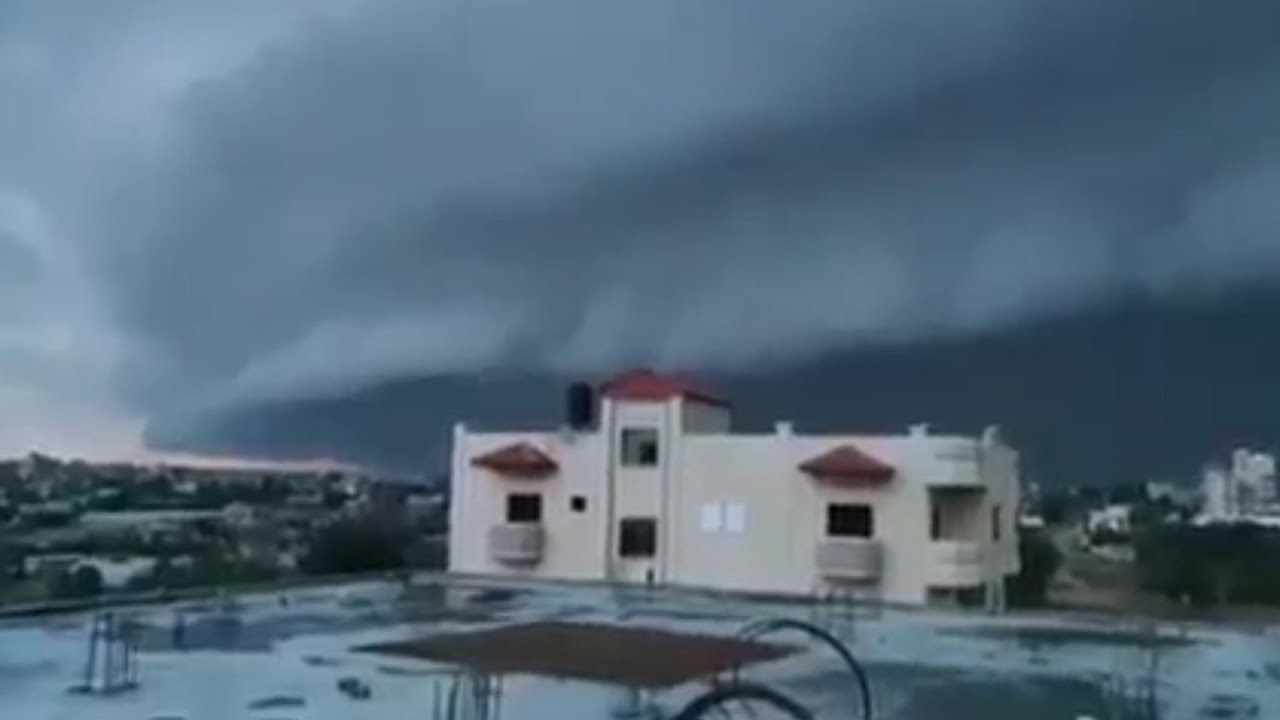 Spectacular shelf cloud in the Gaza Strip, Palestine - YouTube