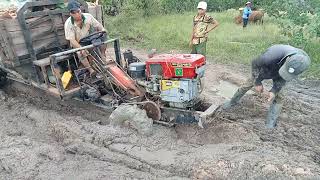 xe công nông máy 30 mới mua chở mỳ vượt qua bùn và cái kết/thôn auynpa/
