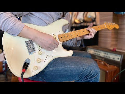 Fender Stratocaster ST57 White 1998 Japan - YouTube