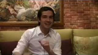 Video de Alfonso Herrera para Brasilia, Brasil.