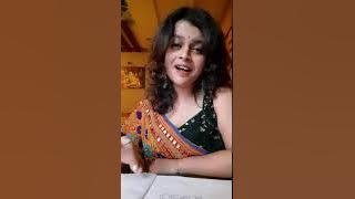 Nit de vichore by Rashmi Moghe